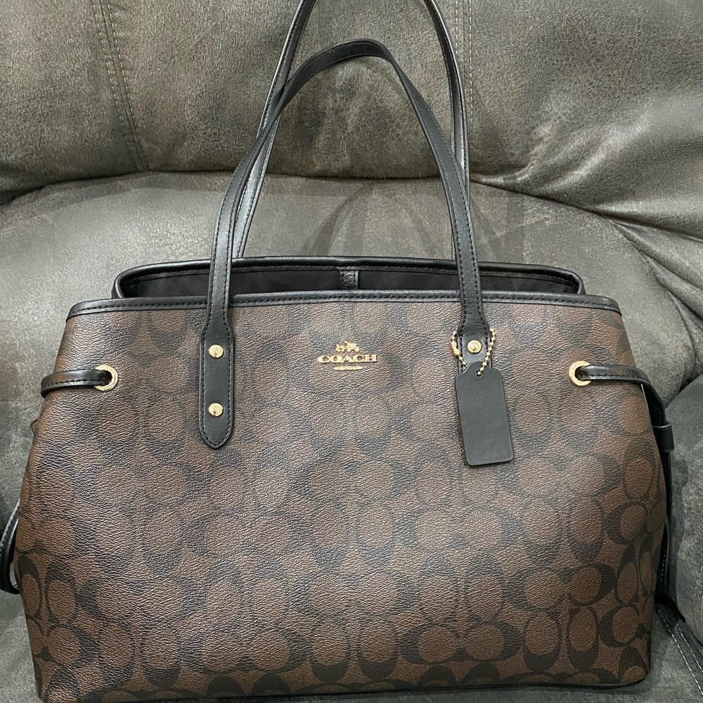 Coach Purse in excellent condition